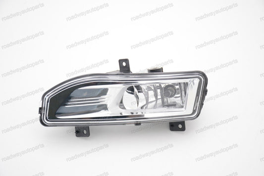 1Pcs Clear Lens Front Bumper Fog Light Lamp Right Fit for NISSAN ROGUE 2017-2019
