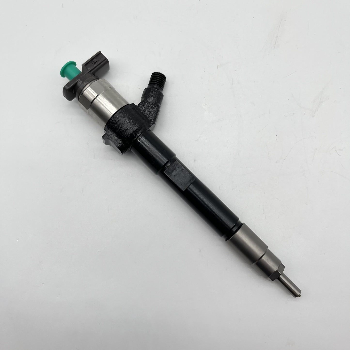 New Fuel Injector 1465A367 295050-0890 DCRI300890 Fit for Mitsubishi L200