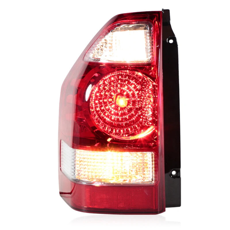 Rear Tail Light for Mitsubishi Pajero 2003-2006 Turn Signal Stop Lamp With Bulb