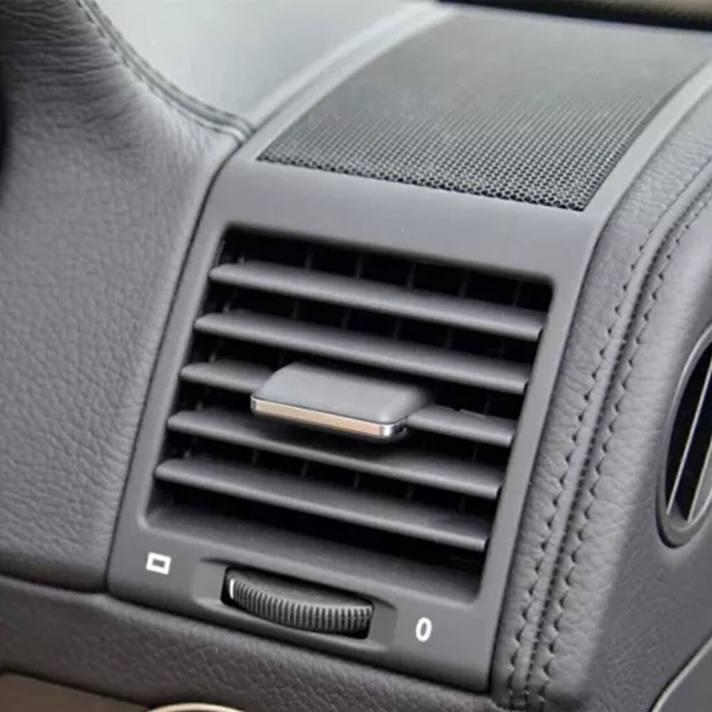 L+R dashboard speaker grille cover vents for Mercedes-Benz G-Class W463 (2004-18)