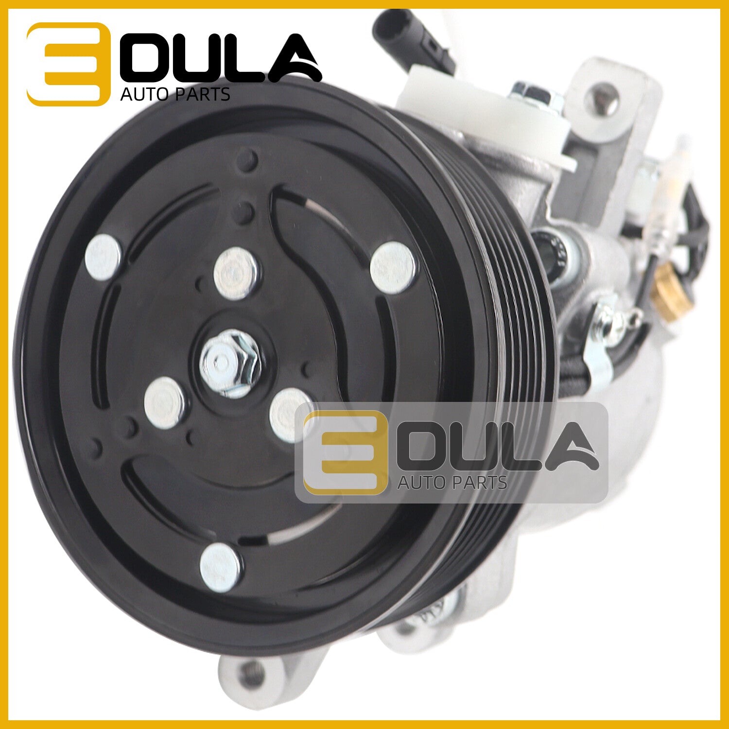 The SV07E AC compressor is suitable for Kubota M126, M135, and M6 tractors. (3P99900620 447280-3050-)