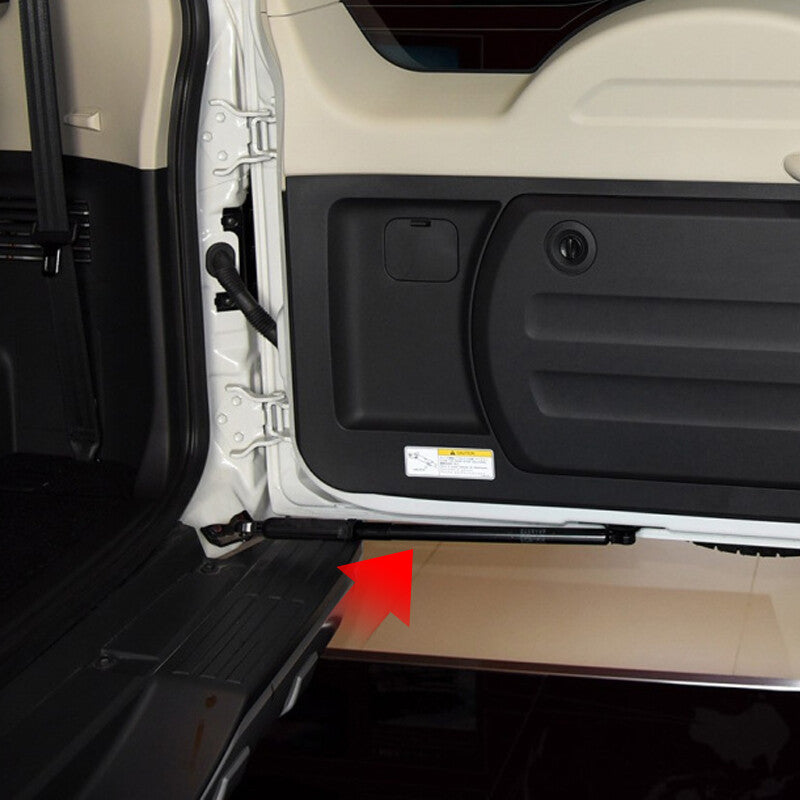 Tailgate safety plug for Mitsubishi Pajero Montero IV 2006-2018