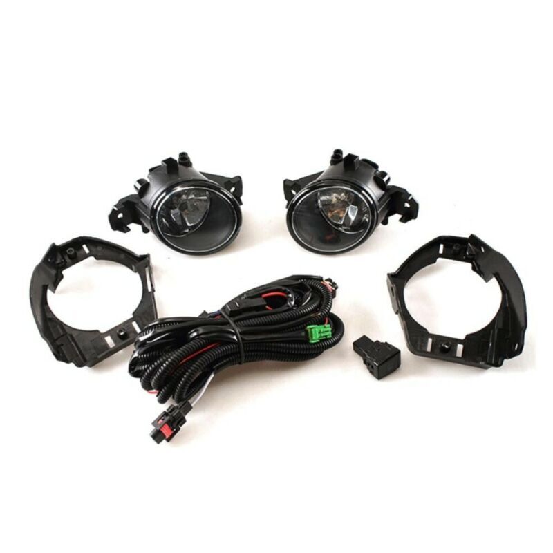 One set of daytime running lights and fog lights for Nissan Juke 2015-2019