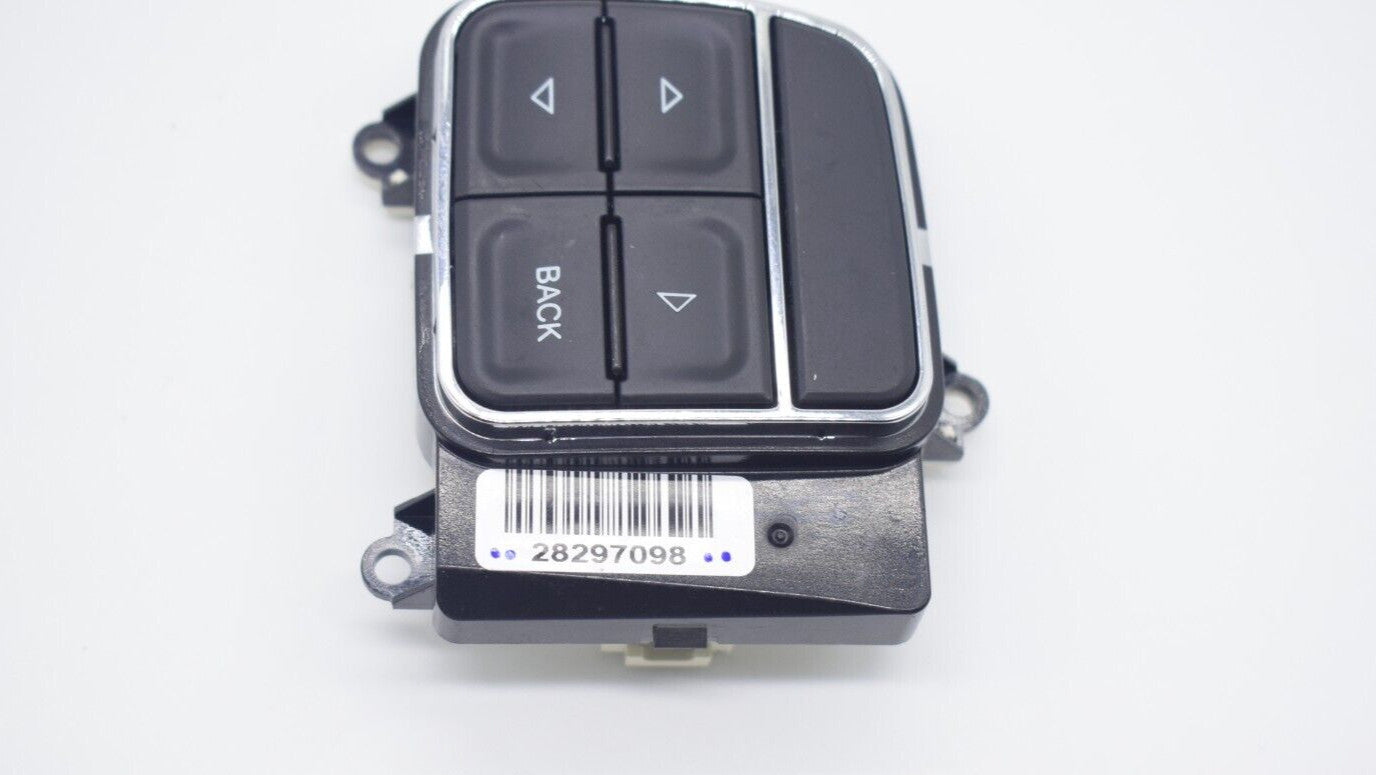 High quality for Fiat Uno Mobi steering wheel control button 100211714 28297098