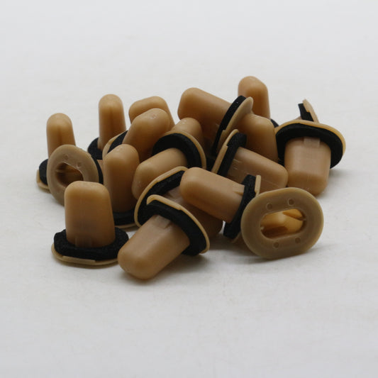 20Pcs Rear Lamp Screw Grommet Clips Retainer With Sealer for Nissan 26557-2U001