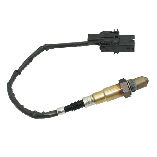 The fuel level sensor on the left is suitable for Volkswagen Touareg 2015-2018 and for Porsche for Cayenne 7P0919673J