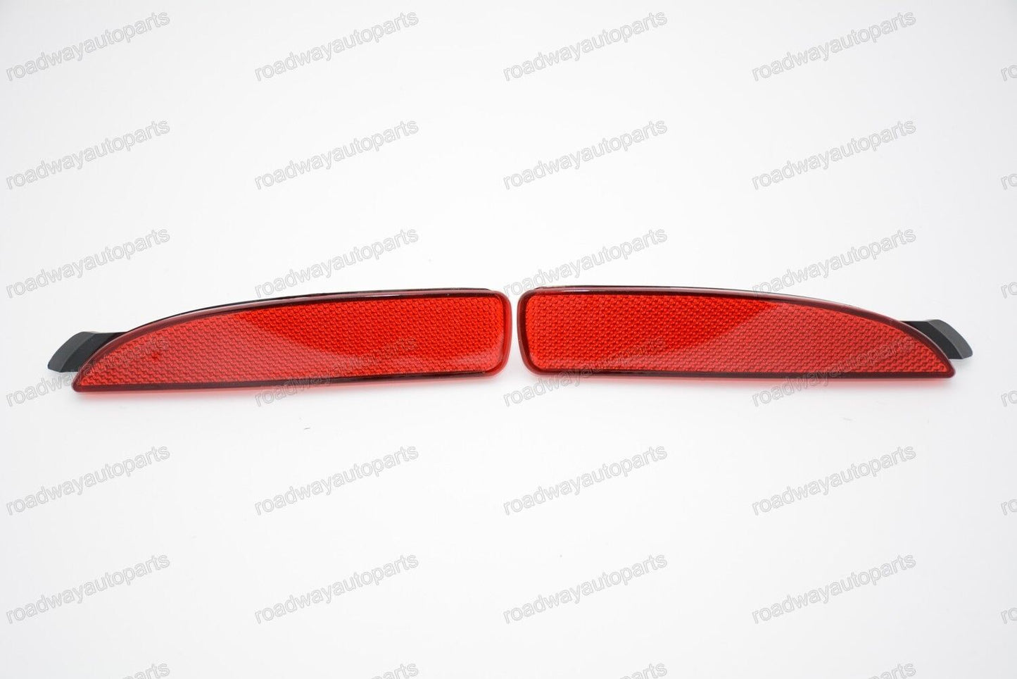 1Pair Rear Bumper Reflector Lights Left Right Fit for MAZDA 3 AXELA 2014 2PCS