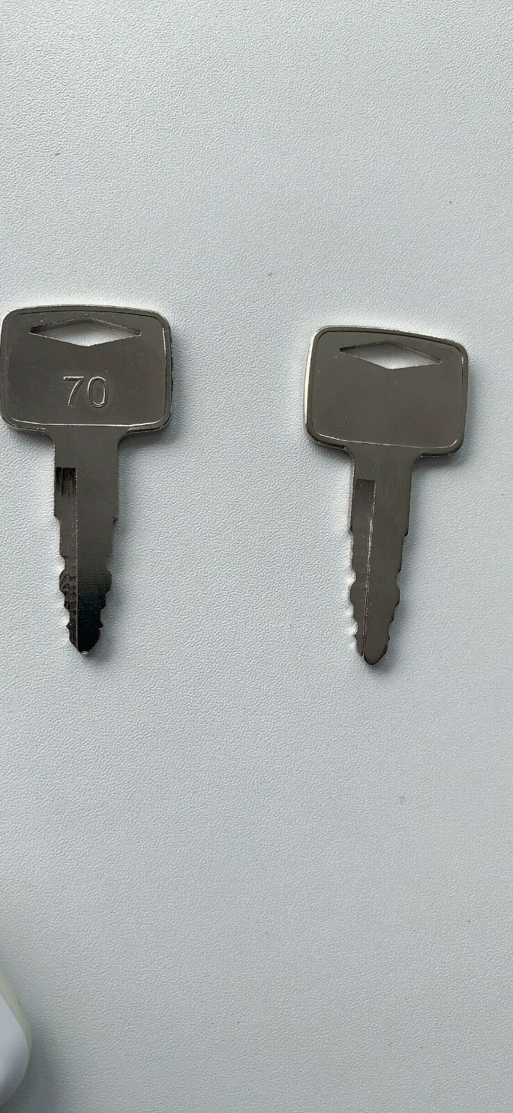 6 Key blanks for Honda Motorcycles (83-97) see details HD74