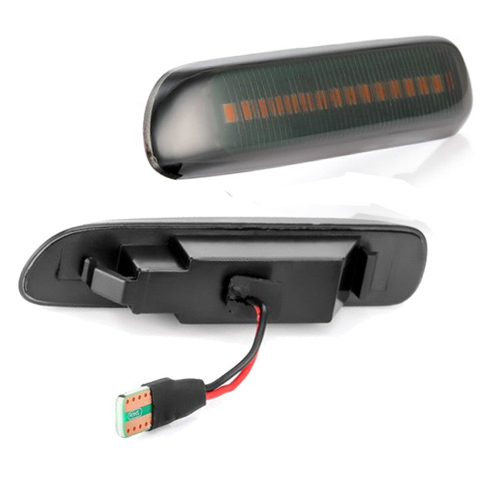 A pair of LED dynamic side marker turn signals are suitable for BMW 3 Series E46 1998 - 2003.