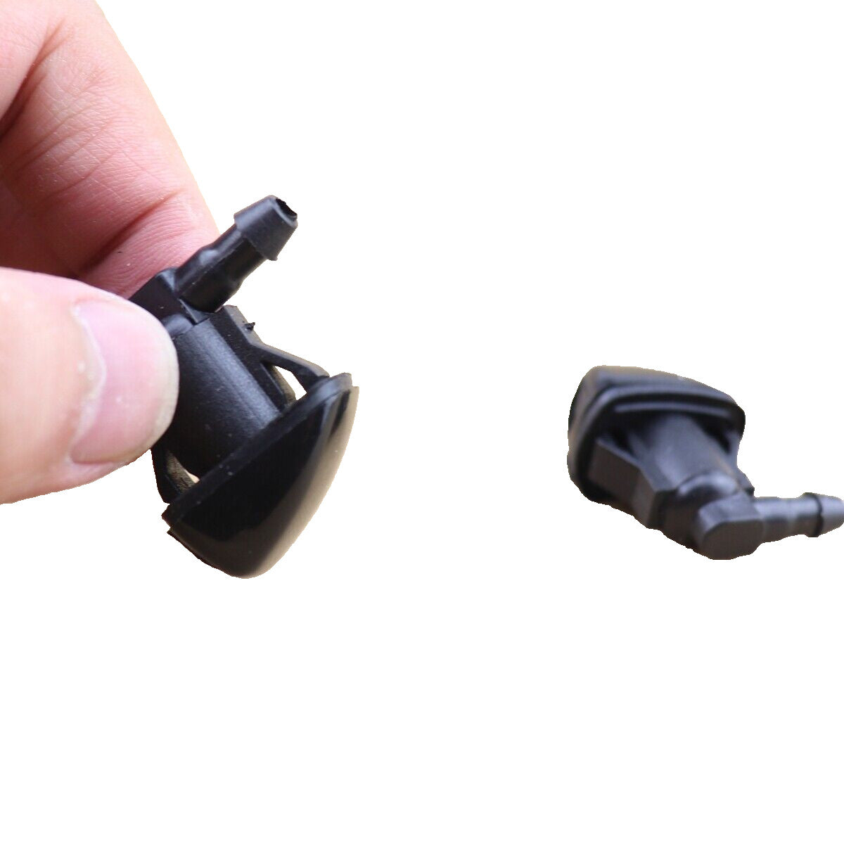 Windscreen spray washer nozzle 8538144010 is suitable for Land Cruiser Prado 120 series.
