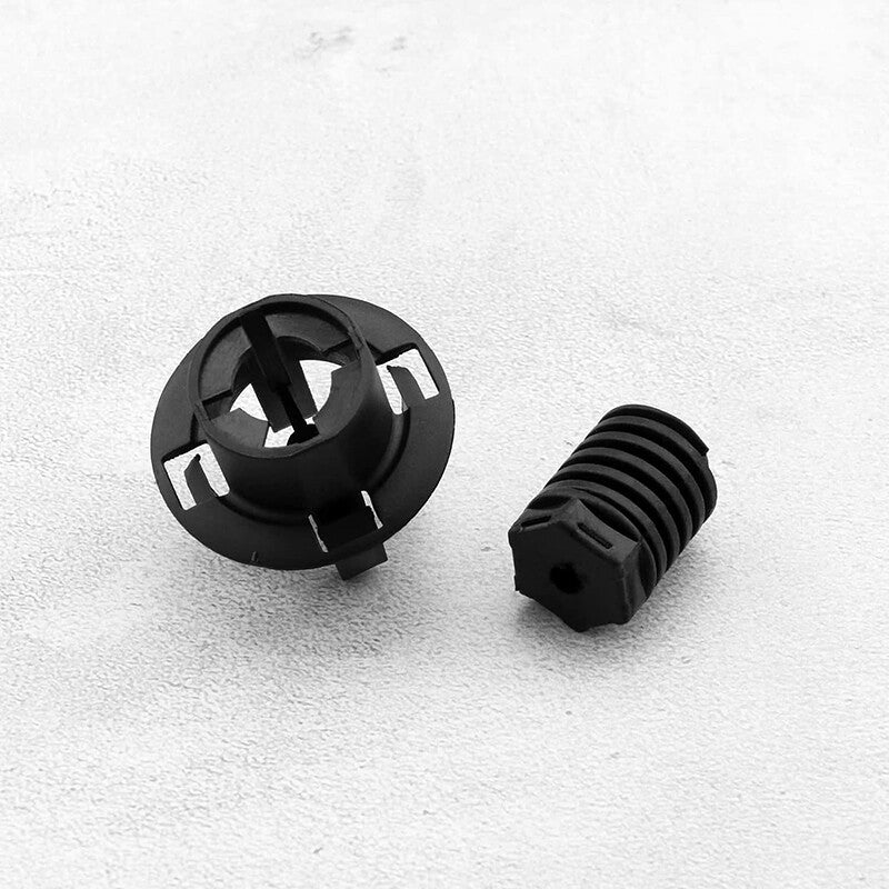 Suitable for 01-07 for Toyota Highlander front and rear bumper mold clamps with seals 2-piece set