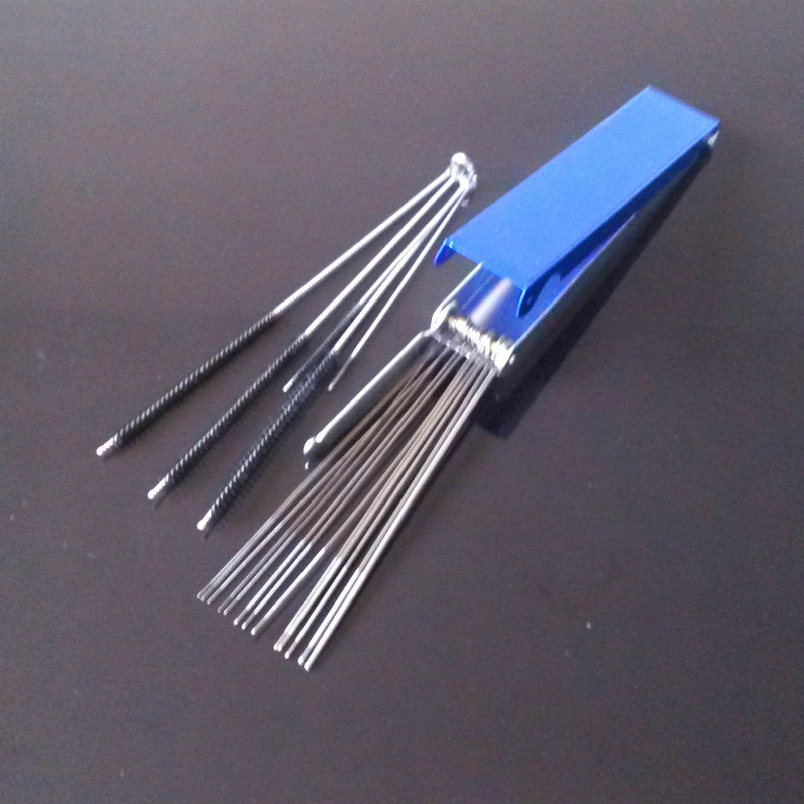 Carburetor Carbon Dirt Deposit Jet Remove Cleaning needle Brush Tool