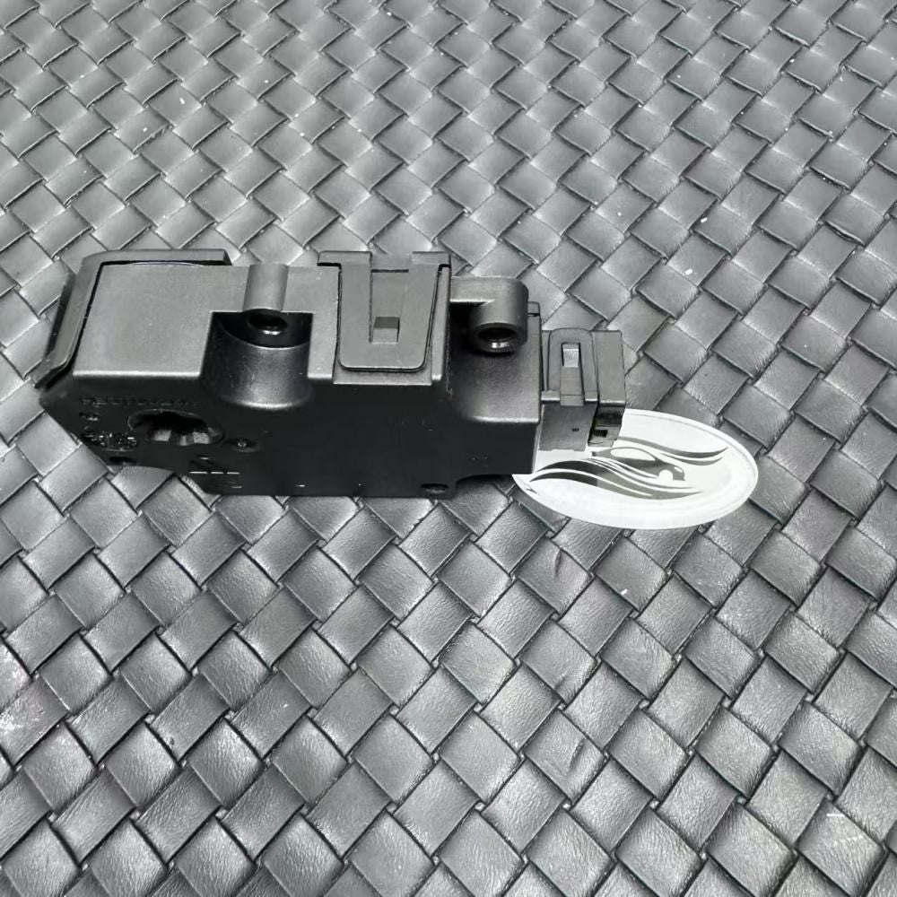 HVAC Heater Flap Servo Motor for Mercedes-Benz W205 C-Class S-Class 15-23 New