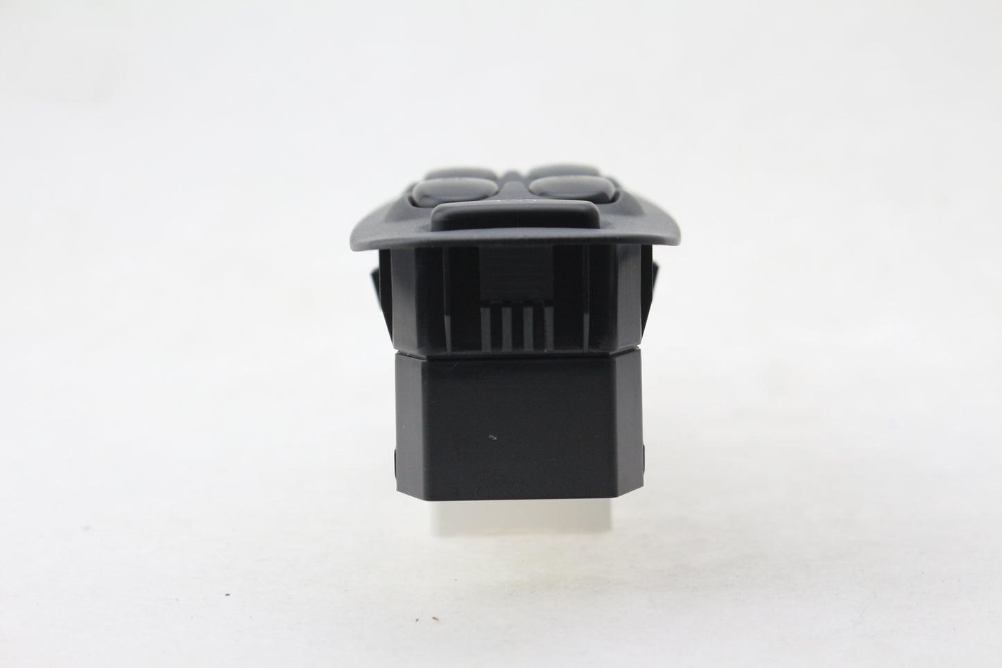 Left Front Power Window Switch 93570-25000 Fit for Hyundai Accent 2000-2005 1.6L