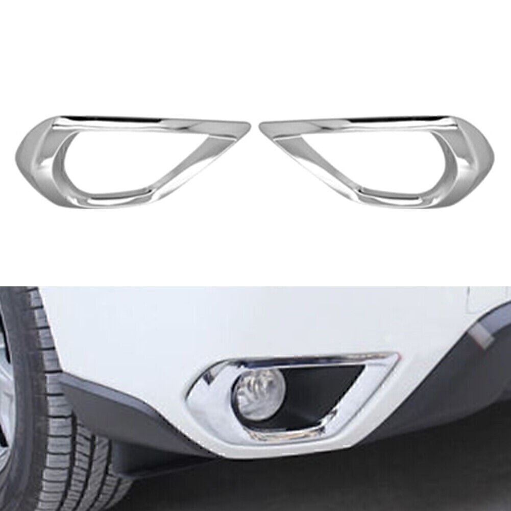 Two-piece chrome-plated front fog light cover for Subaru Forester 2013, 2014, and 2015 models.