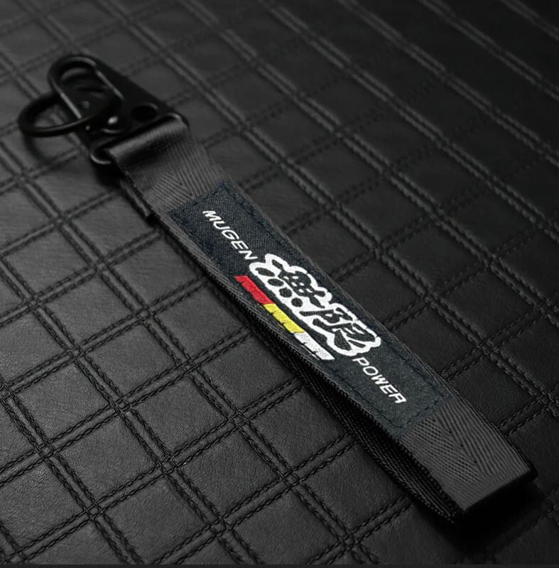 Car keychain, metal key ring, badge, lanyard, black Mugen, suitable for brand new Nissans.