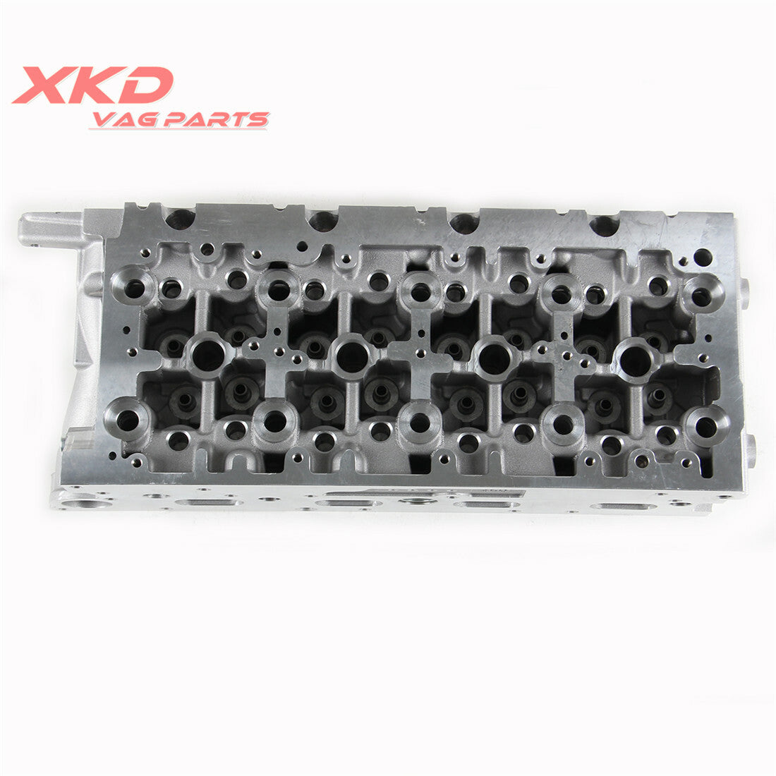The 1.6TDI engine cylinder head is suitable for Volkswagen for Golf , for Audi A1, CLHA, CLHB, CRKB, and CXXA.