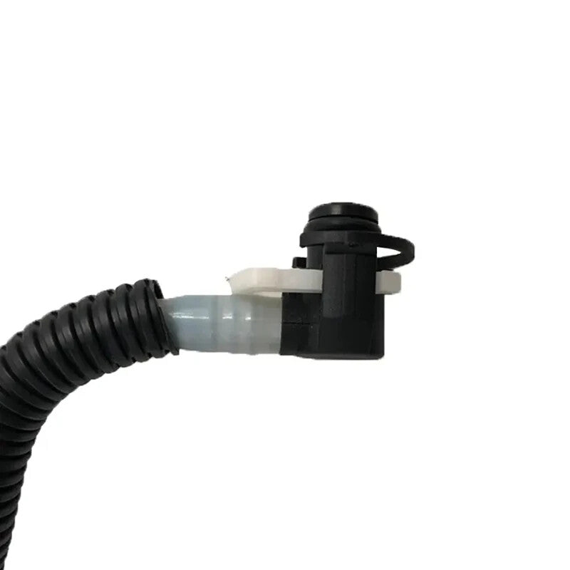 6110702032 Diesel Fuel Hose From Filter To Pump for Mercedes Sprinter 901 W638