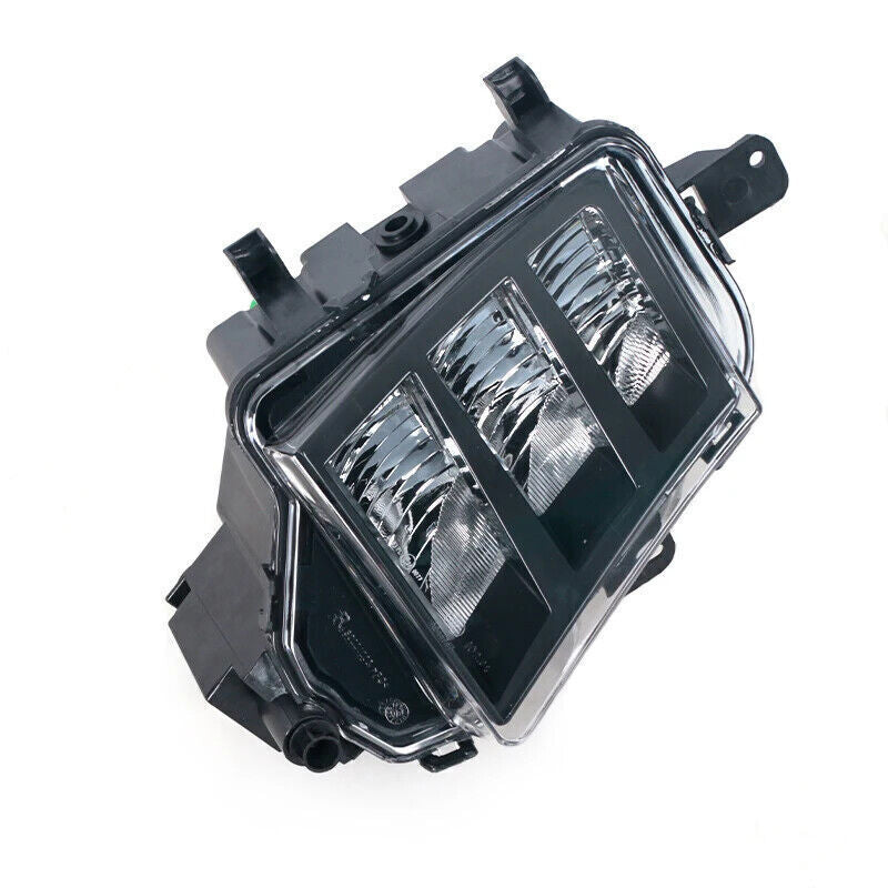 1. Dual front bumper fog lights (DRL LED) suitable for Volkswagen MK7.5 GTI GTD (2017-2019)