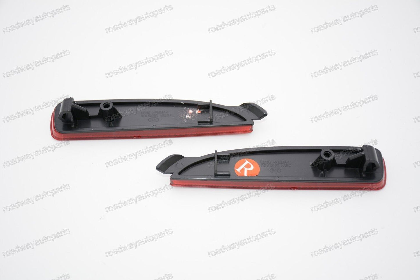 1Pair Rear Bumper Reflector Lights Left Right Fit for MAZDA 3 AXELA 2014 2PCS